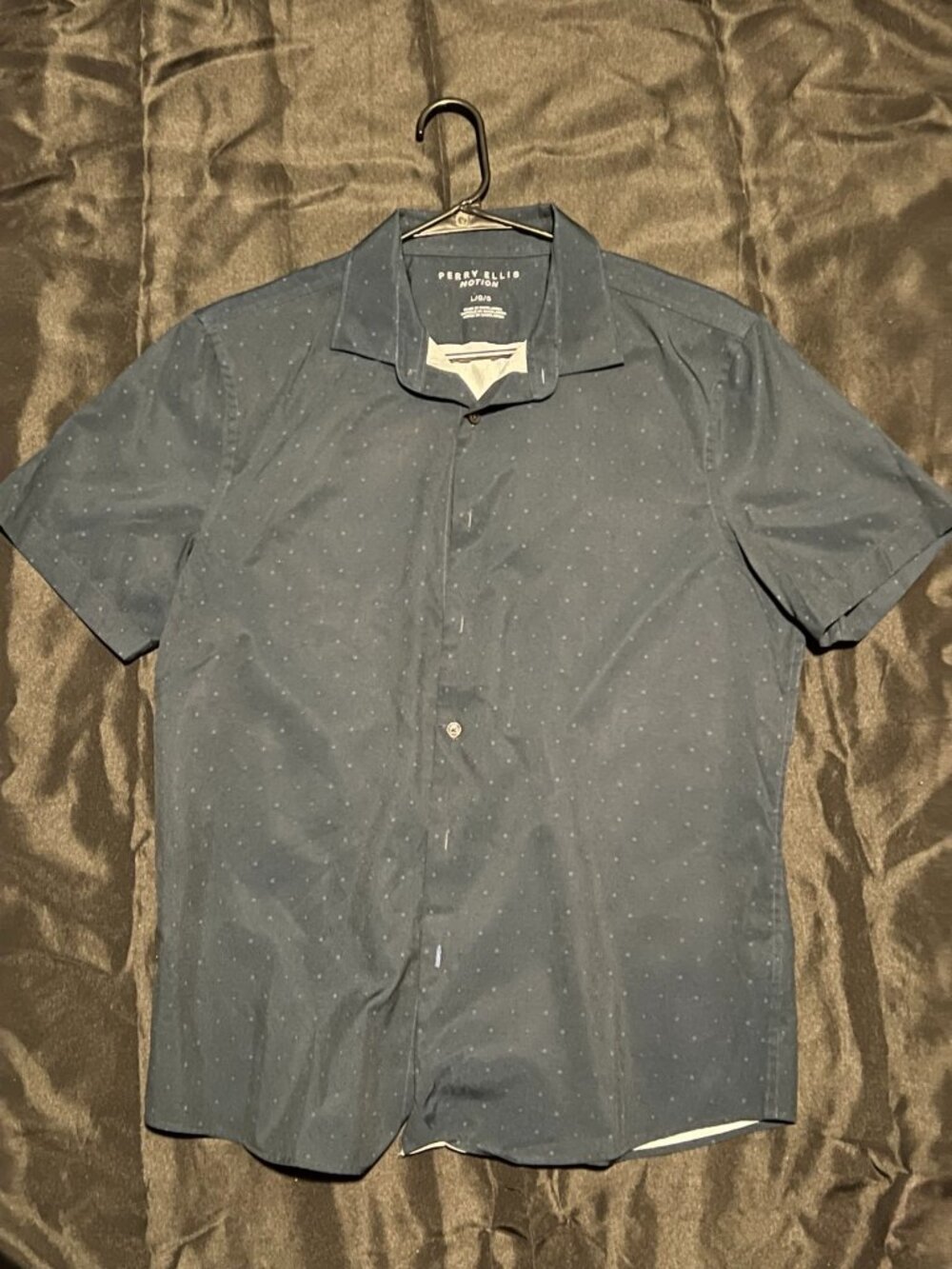 Perry Ellis Motion Button Up Shirt Men’s Large Navy Micro Dot SS Stretch